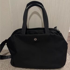 Lululemon City Essentials Duffle
